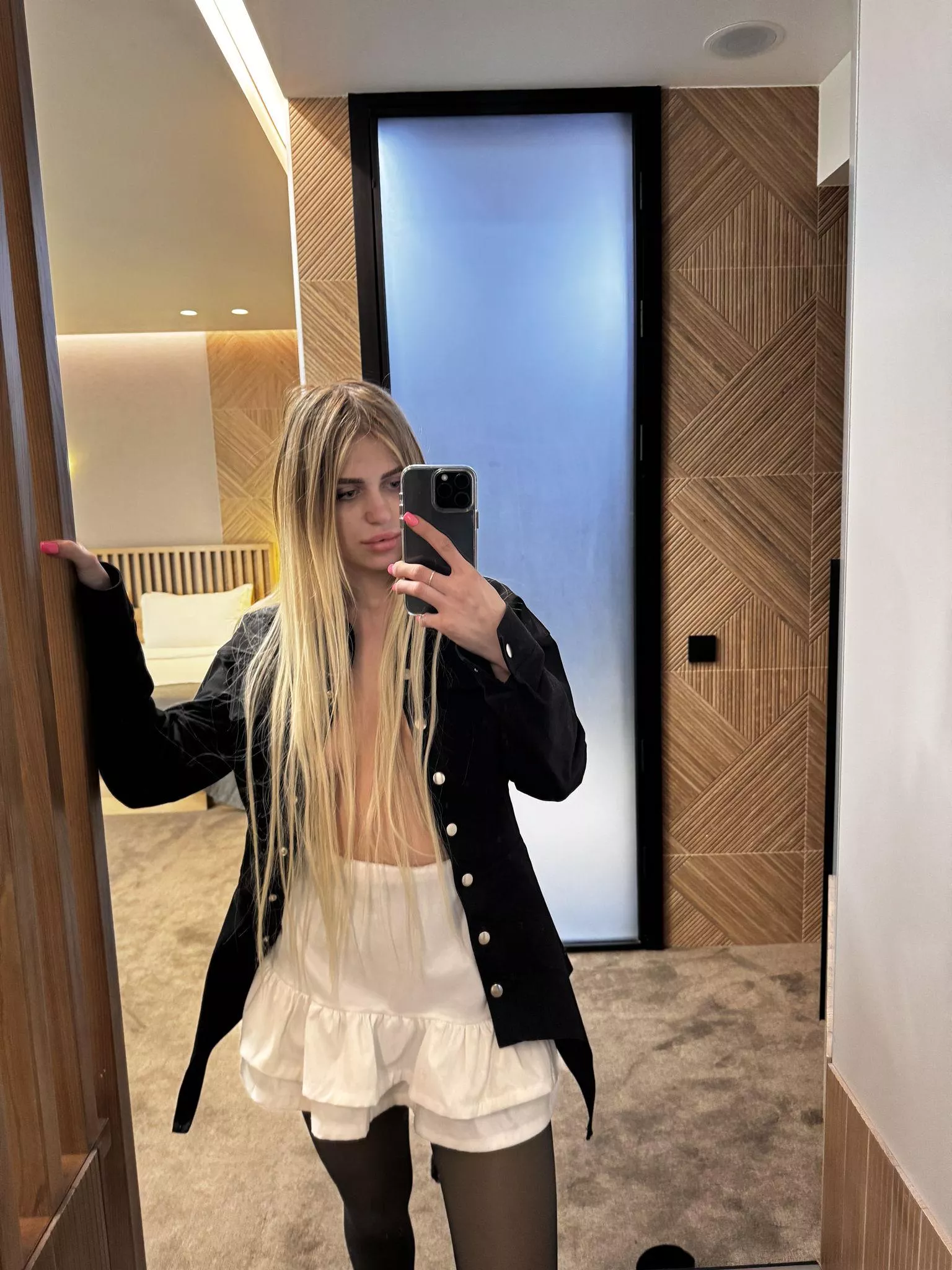 Regular outfit for a walk in the park... don't peek posted by diana_flowerr