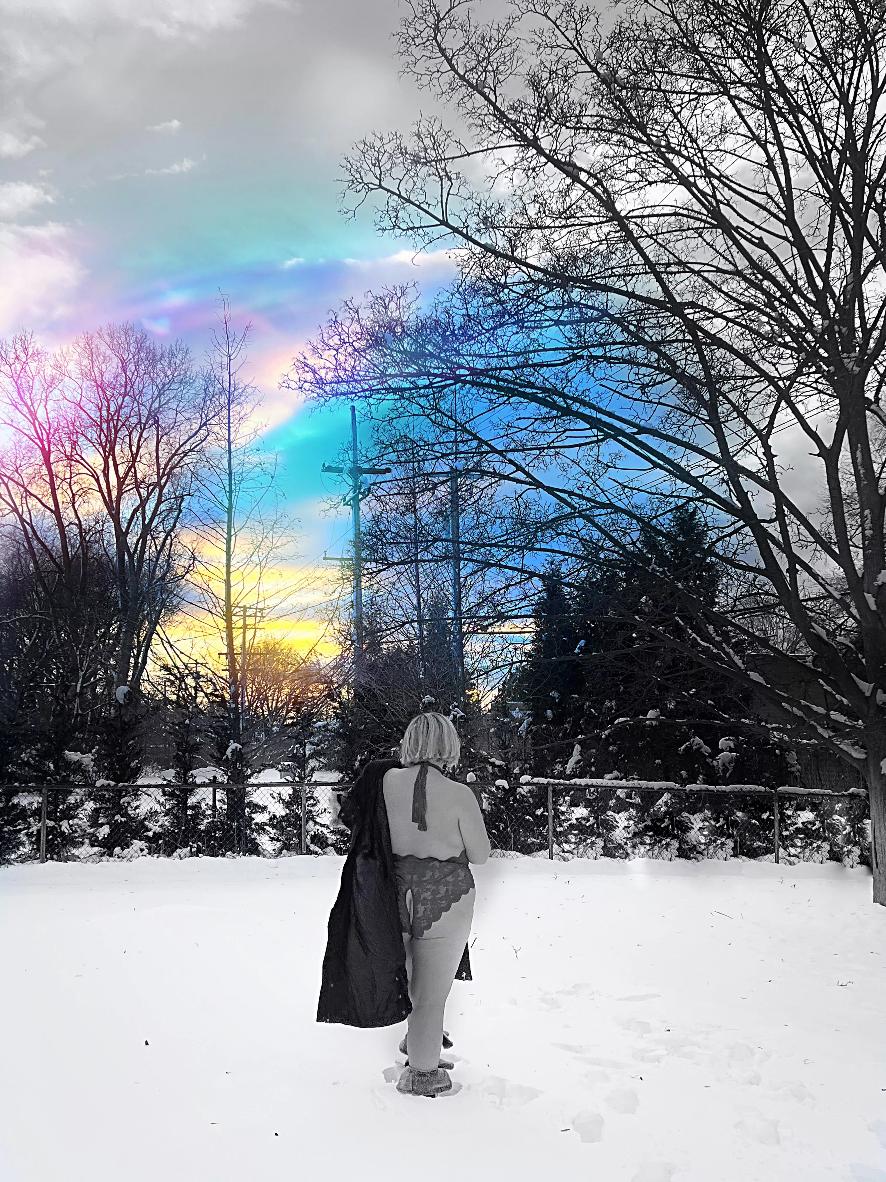 The sunset steals every hue from the day to color your dreams. posted by annieriviera