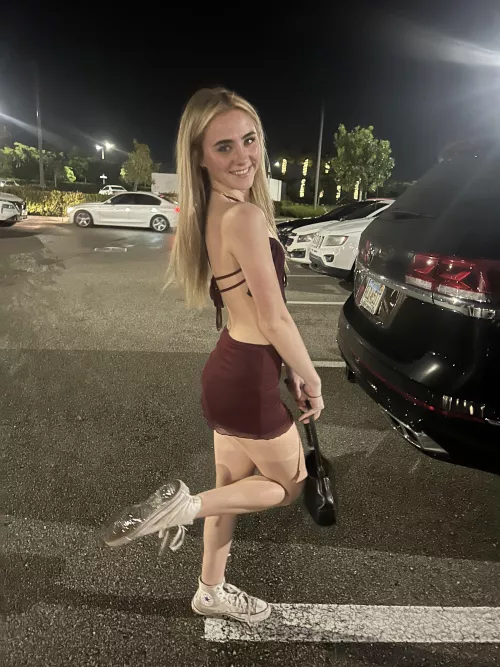 This skirt! I feel pretty ;) by SealSnake