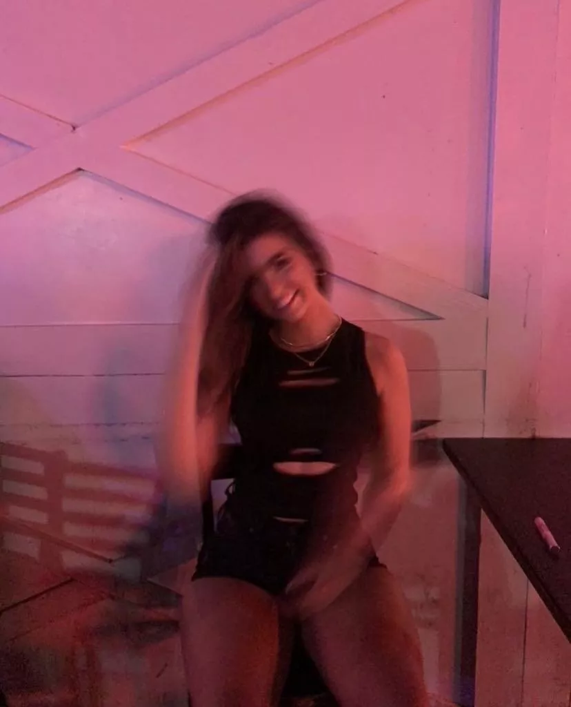 This top was giving pretty vibes posted by Dora_Bridges