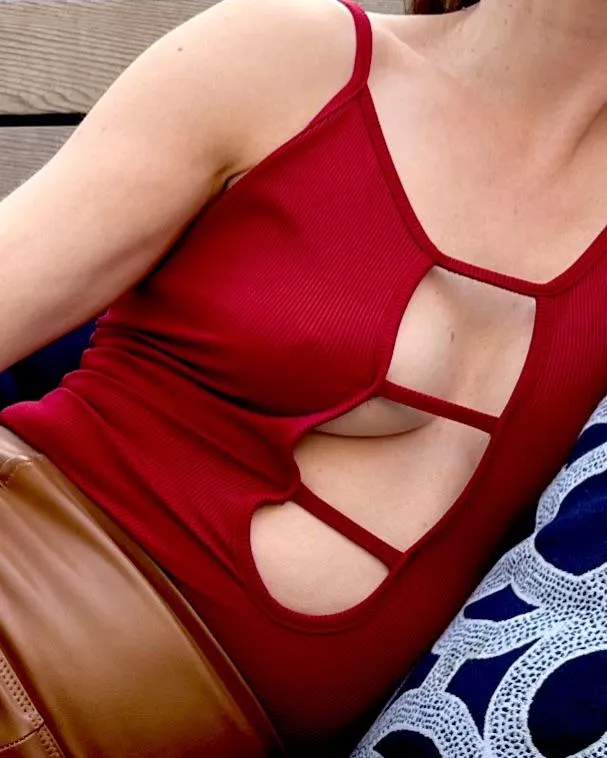 This top worked extra hard to keep me contained posted by nothingbettertodo315