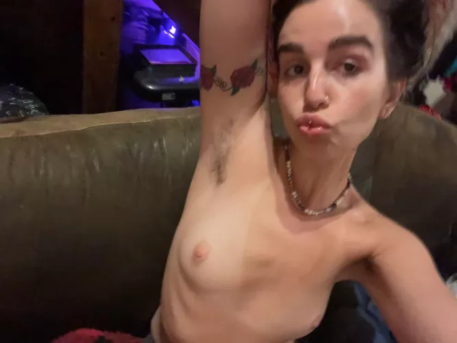 tiny tits with tasty pits by kmifghfghfghyt