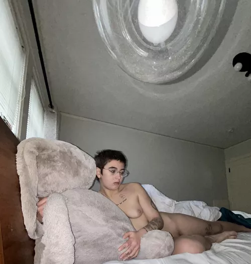 what would you do if you were in my bed with me rn??? by bambirose333