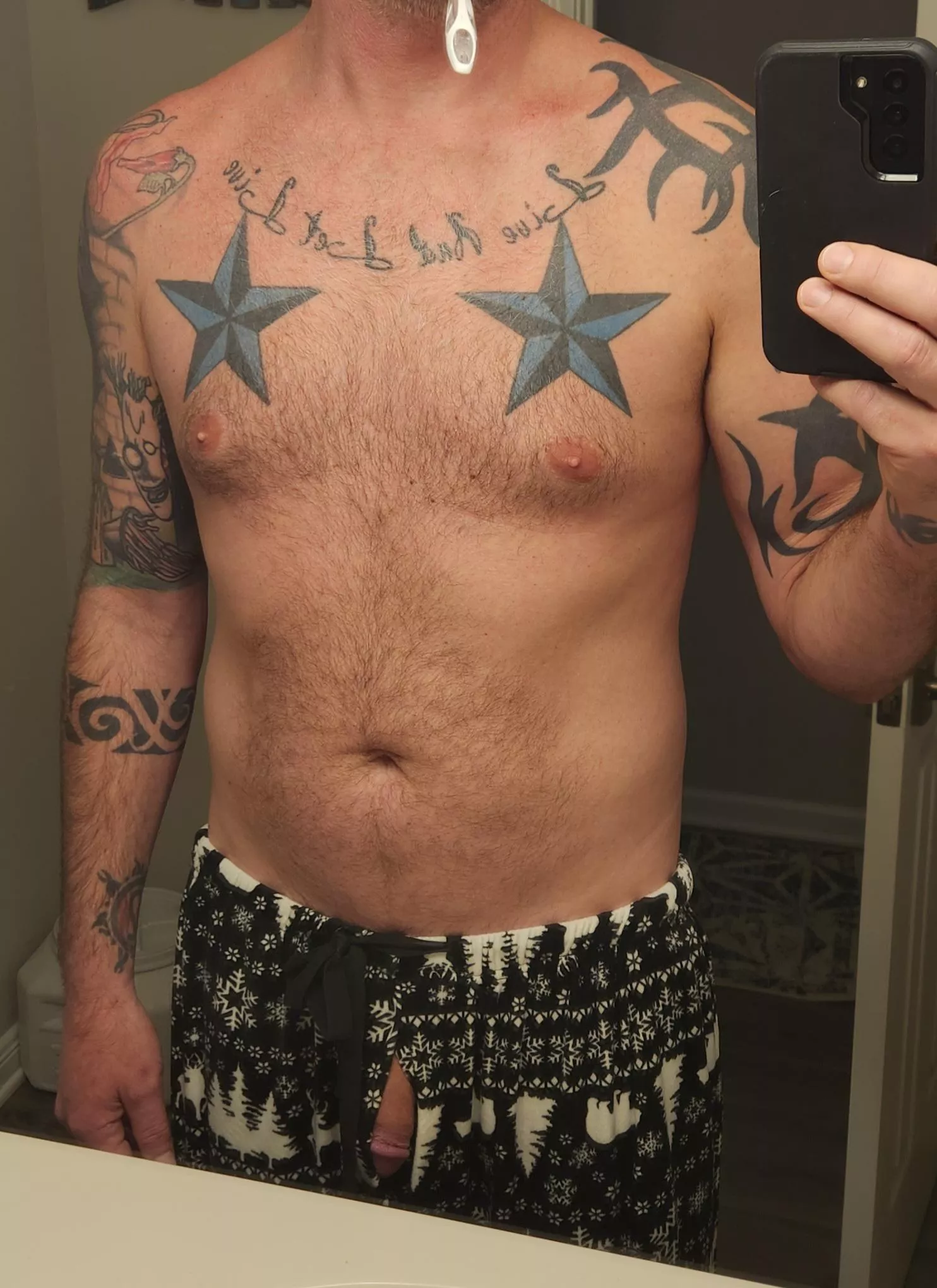 Who wants to see it hard? posted by Sas_Crotch