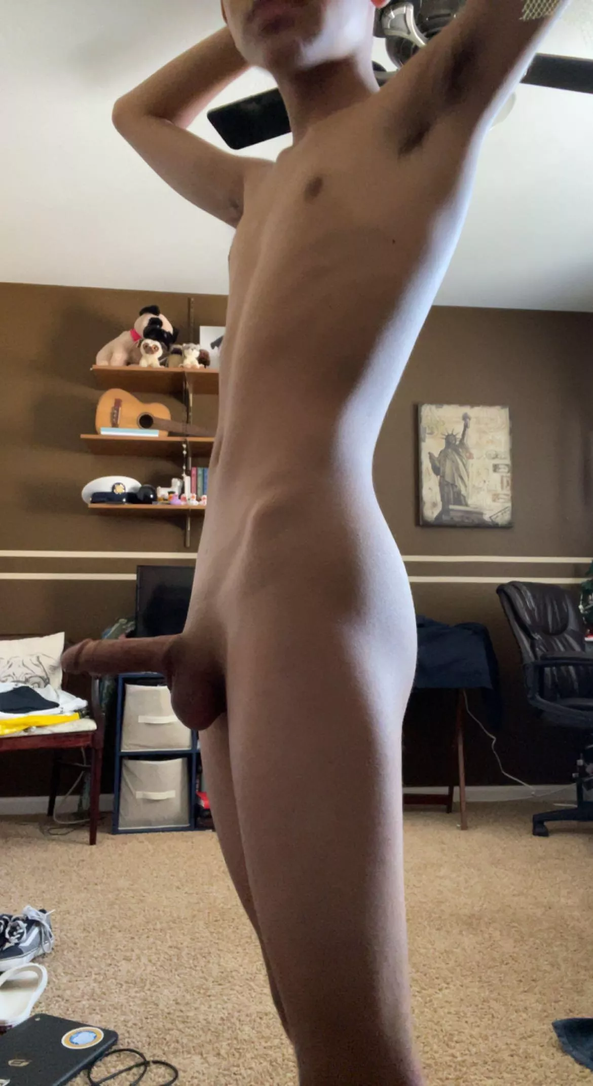 who wants to see me on all 4s? (18) posted by Competitive_Cress_20