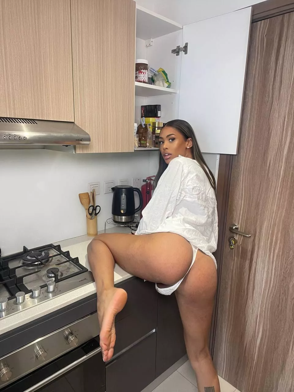 Would you believe me if I told you my cock was massive? 😉 posted by SDramaQueen