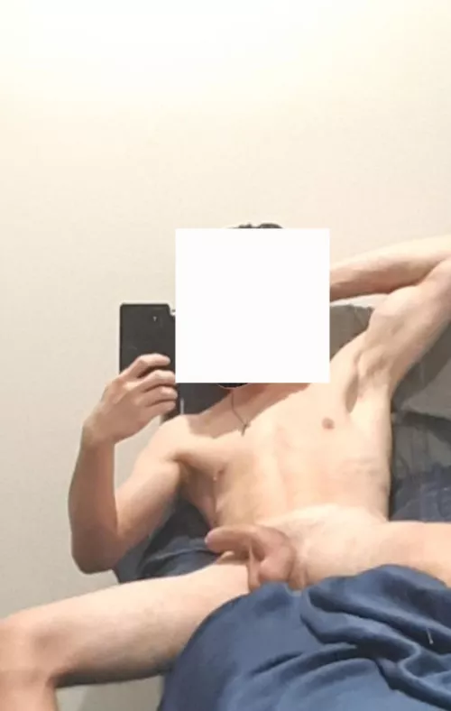 18 I should hit the gym more by Cyprusallom