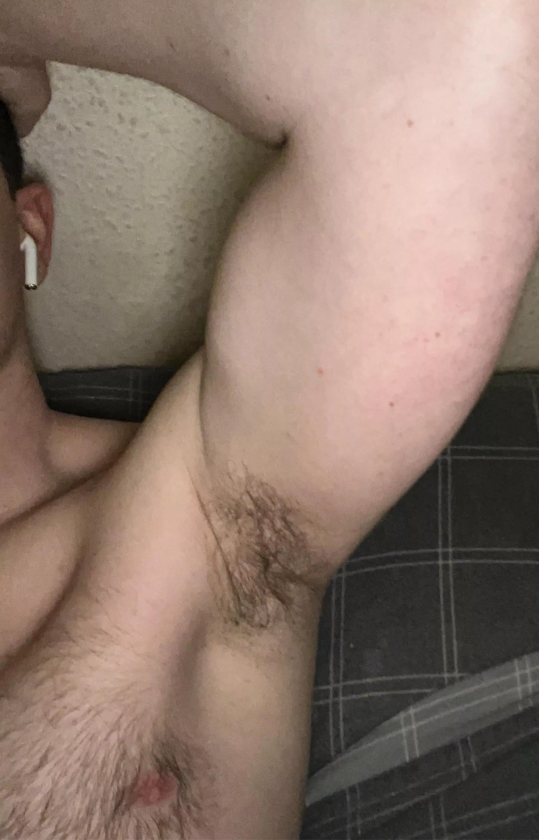 22. Fit lad looking for a jerk bro. Face+ Snap: will1471 posted by WillBett04