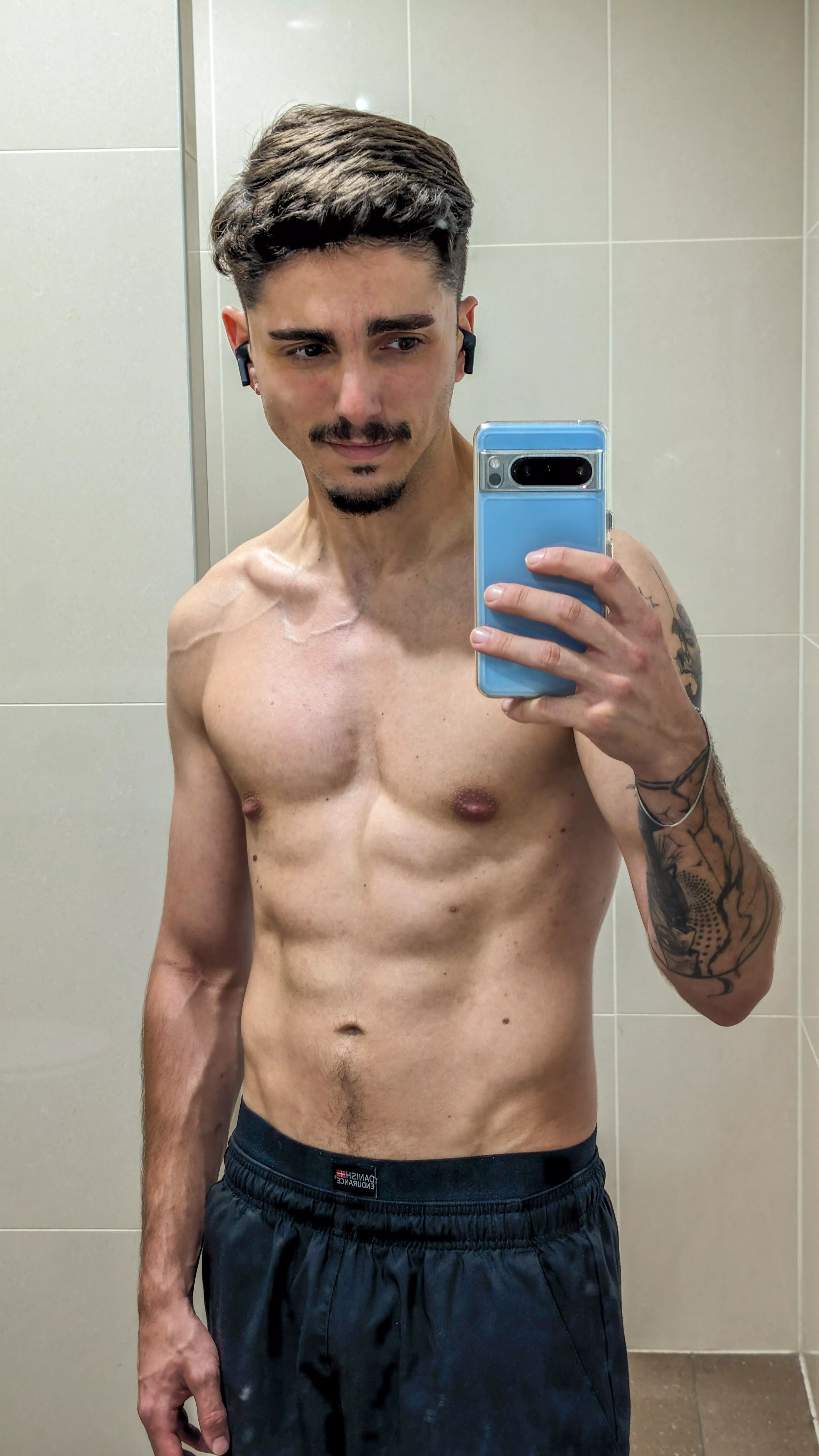 Am I fit enough? [26] @onlyraf1997 posted by rafonly1997