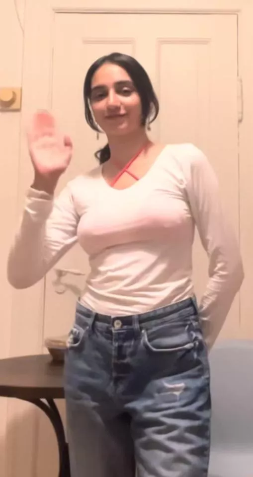 Cute desi girl posted by juicel9ver