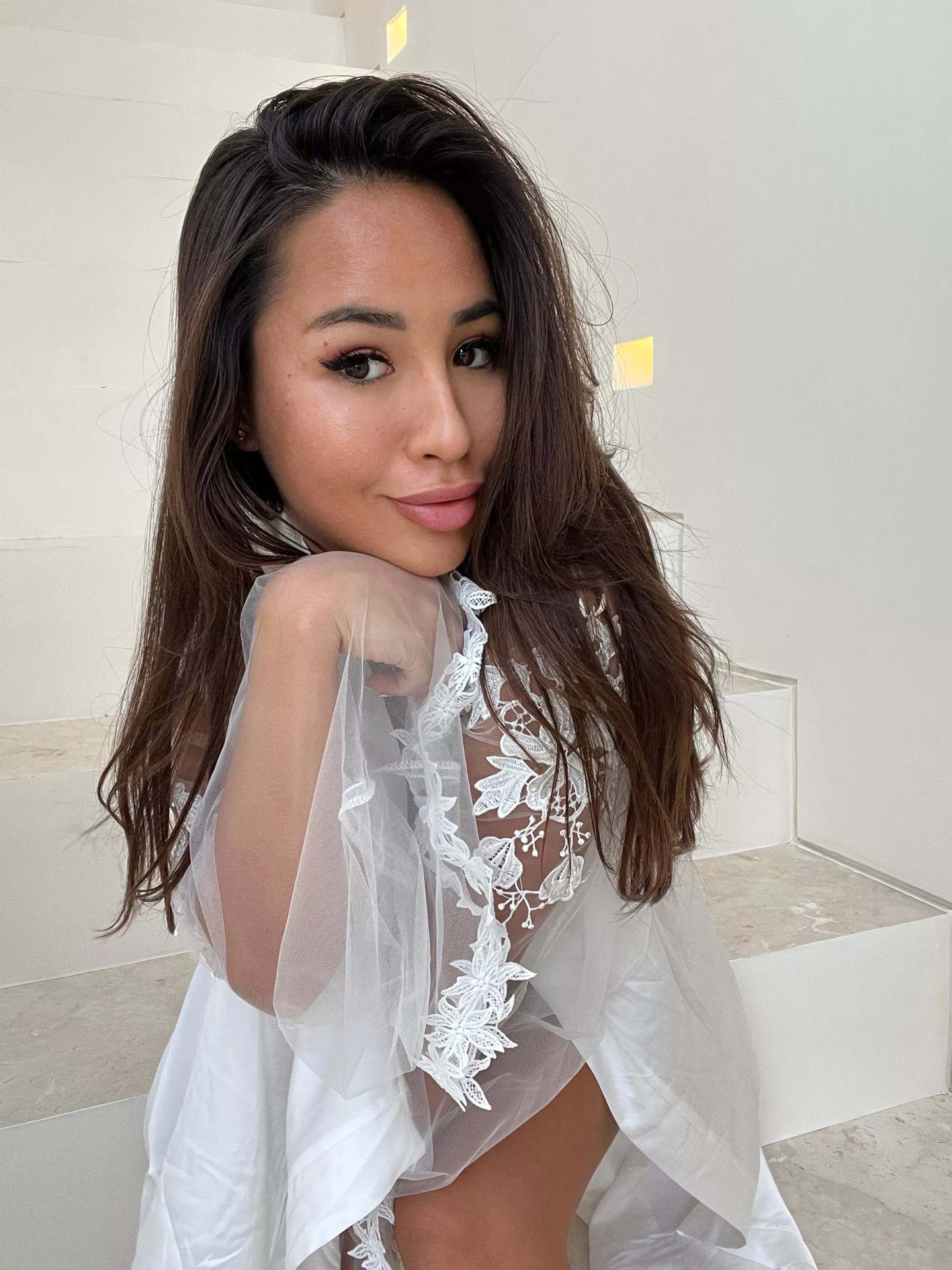 Do you like hot Latinas? posted by Allena847