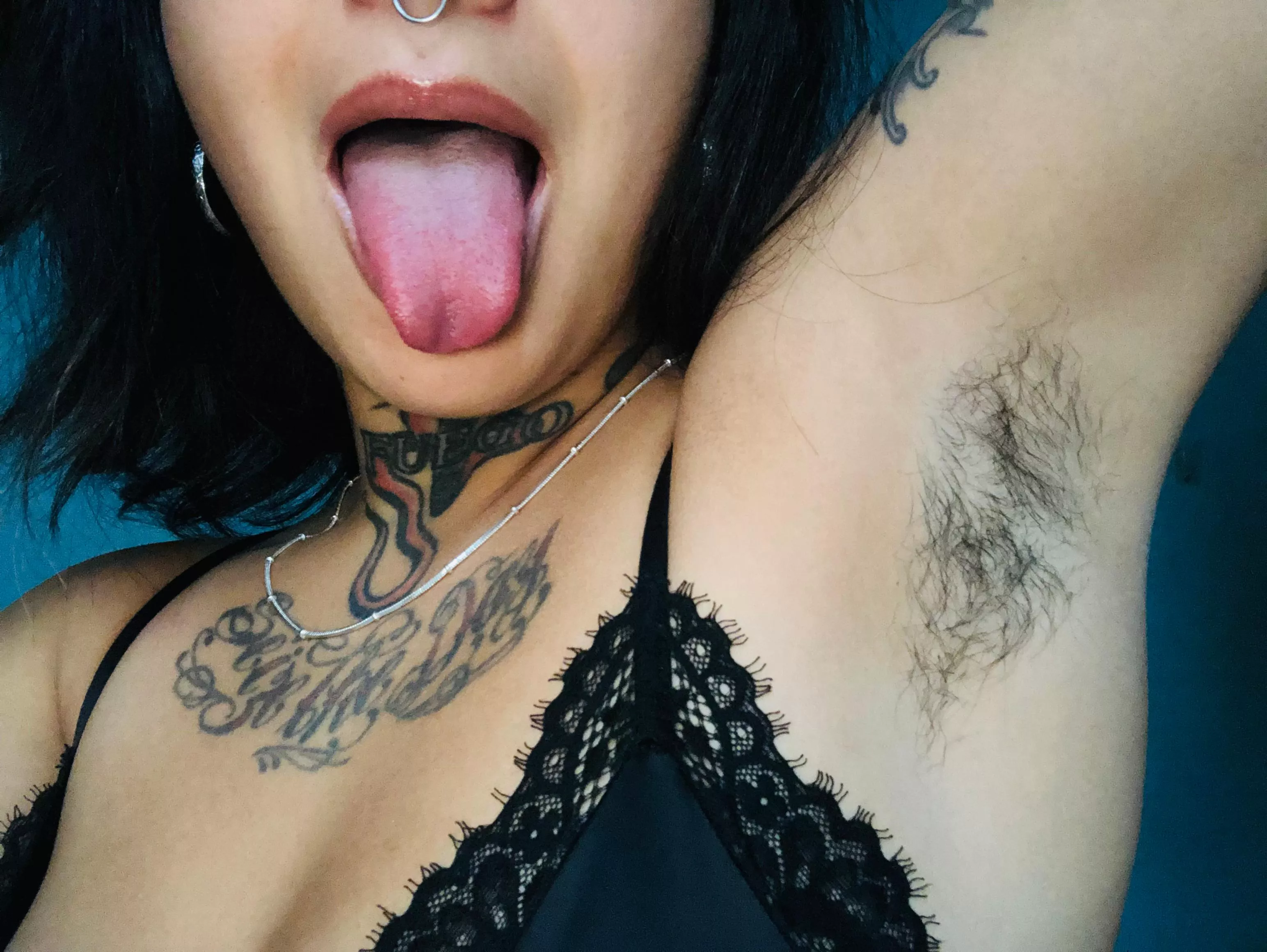 Does my hair look good in the summer? posted by babyamazona