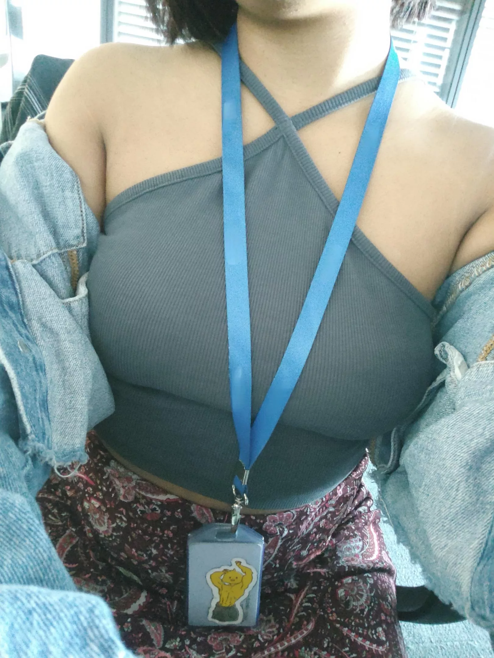 (f) office girl muna posted by sillygirl1728