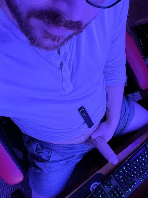 Ga[m]es and smoke after work? by Restrictedacxess