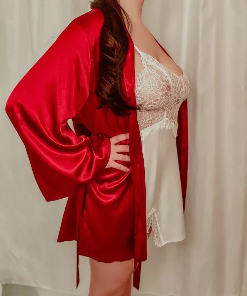 Get on your knees. by SagVibes