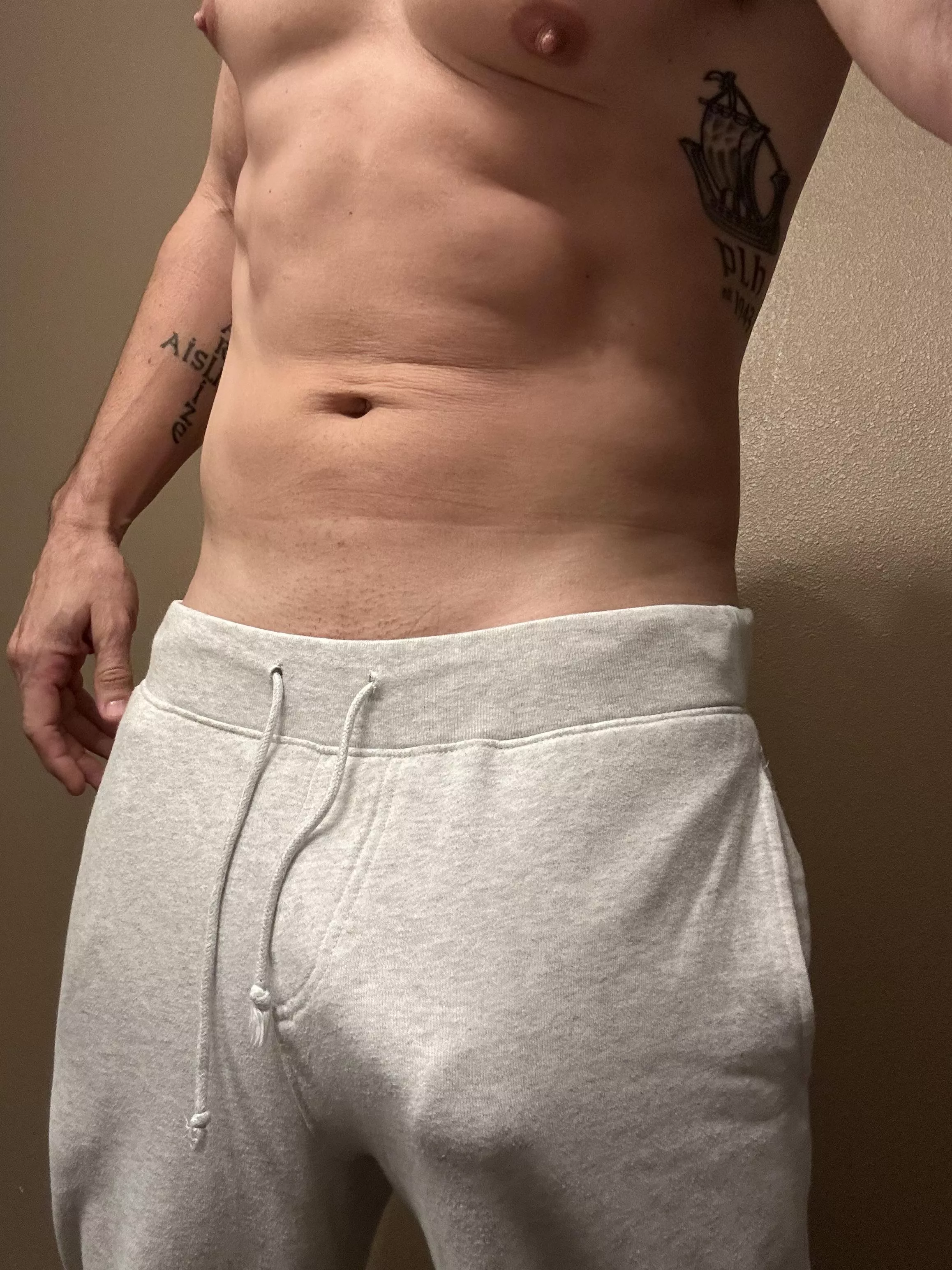 Gray sweats season still posted by SeanCoffee76