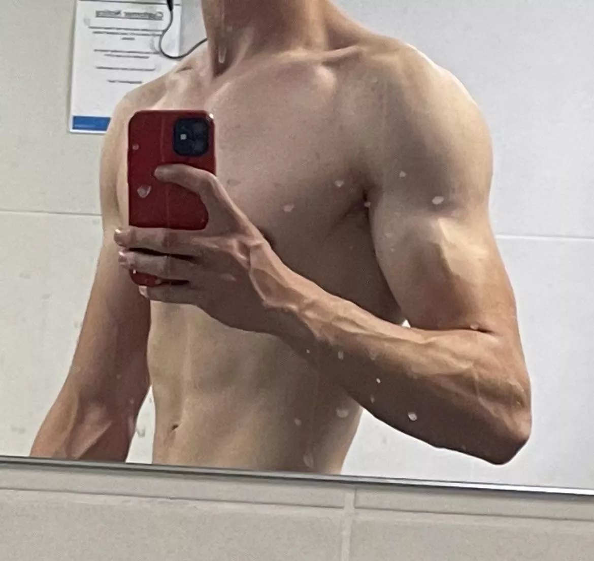 Gym pump 🙂 posted by Big_Banana_9609