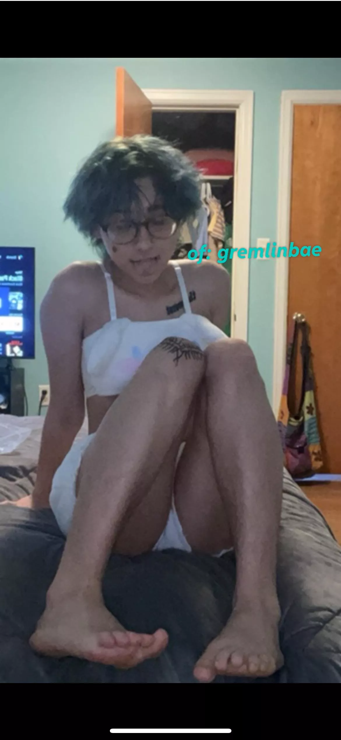 head pats pls 🙇🏻 posted by whatadumboy