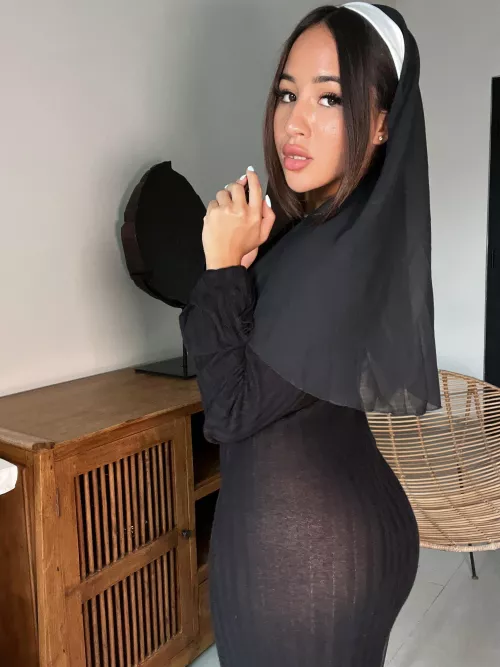 How do you like my outfit? Or is it better to undress? by Allena847