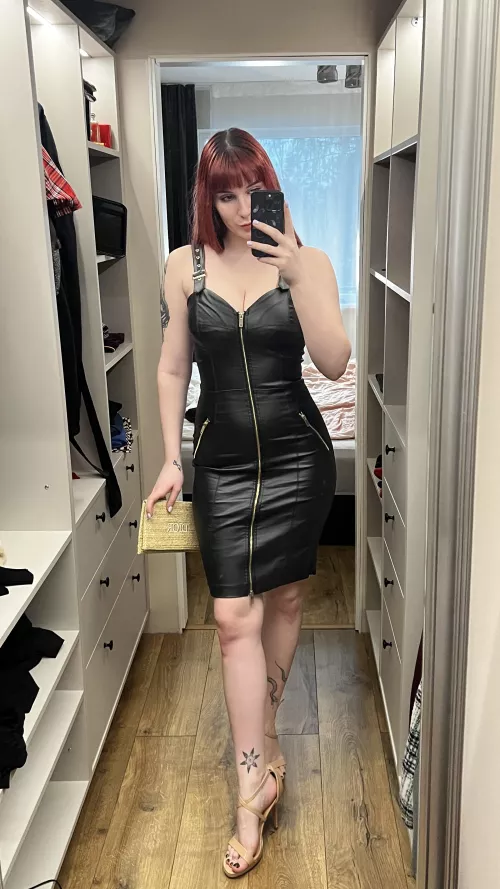 i think my boss would be happy by Bad_Girlo