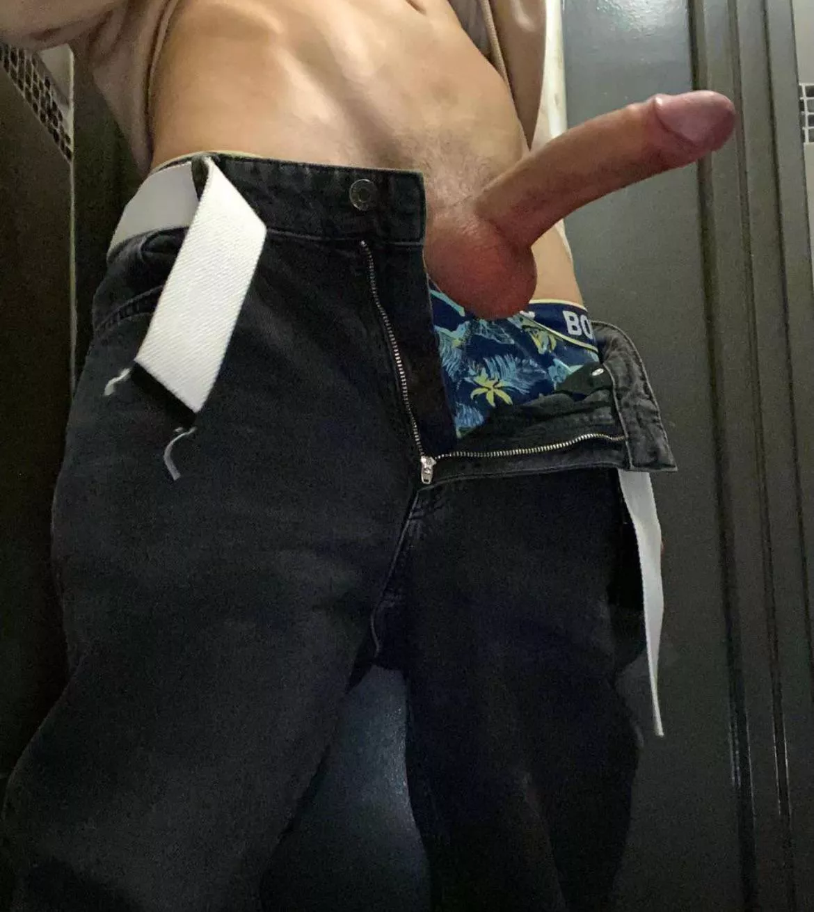 Inhale every inch of my dick posted by Lone-dagger