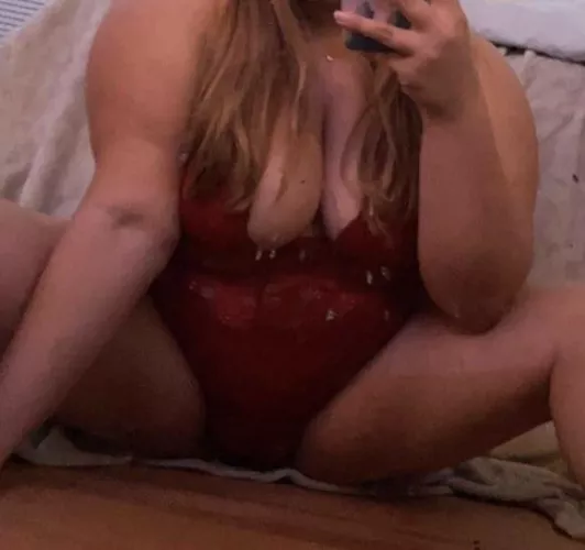 Just a naughty wife taking pics for people that aren’t my husband 😈😈 by southfreak19