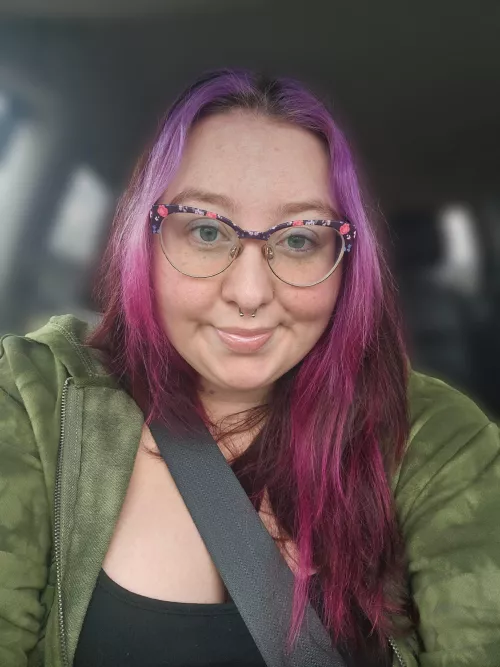 Little no makeup selfie this morning 💗 happy Thursday! by sapphiremelonz