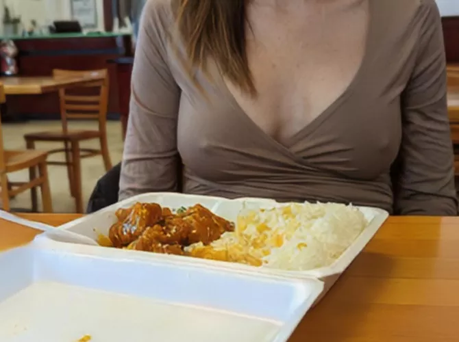 Lunch date with a nice view. . . . . by Captain_5