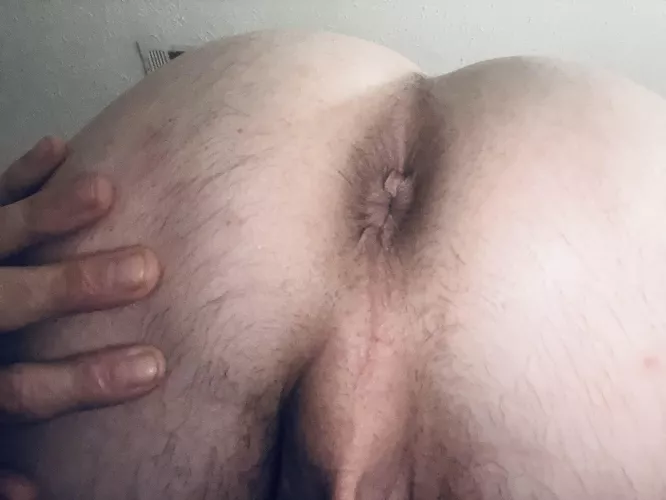 Need your 🥜 by Daken83