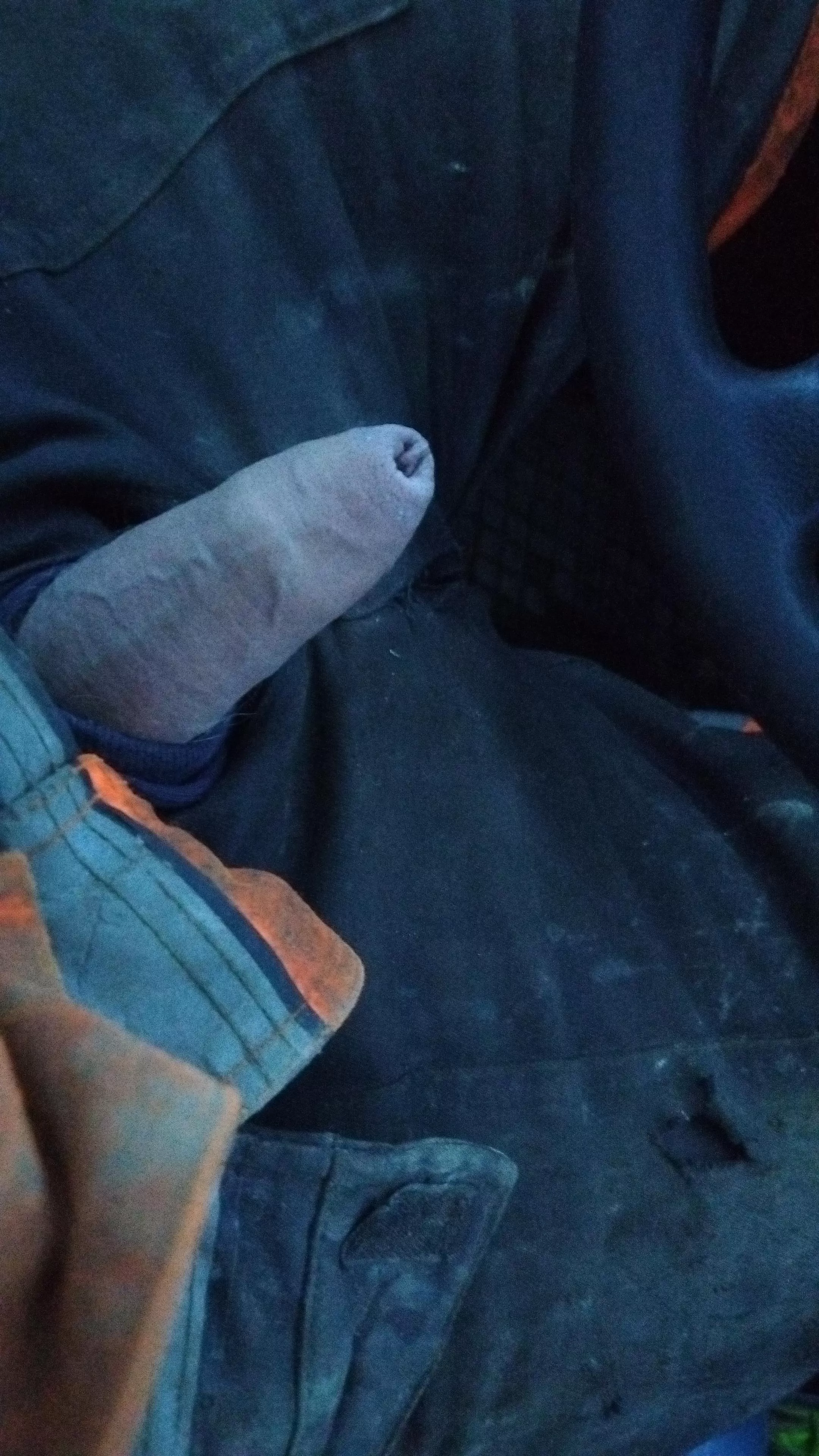 Quick peek at work posted by juuuuuupelis