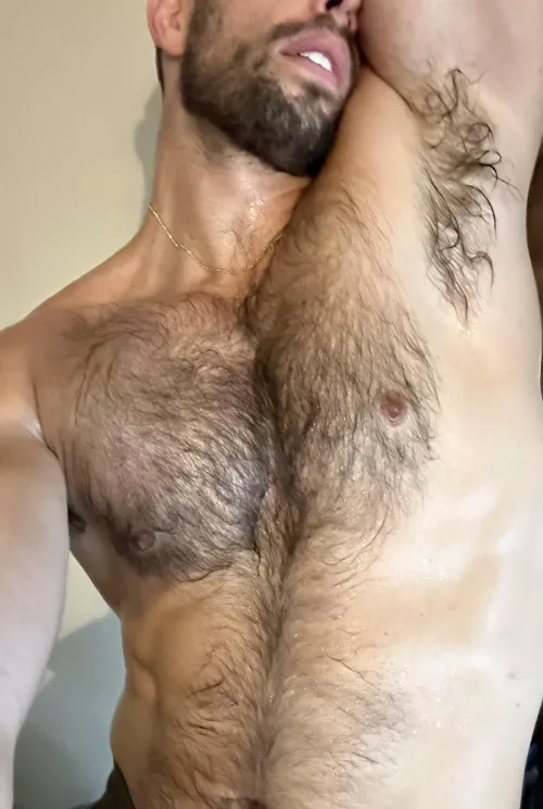 That post-workout scent by sweatygymcouple