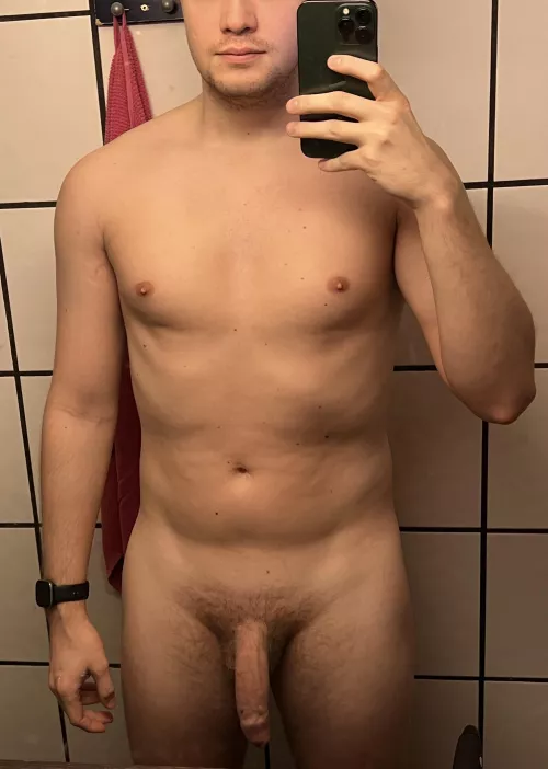 What do you think of my 25 year old body?🥰 by Dick_from_Scandi