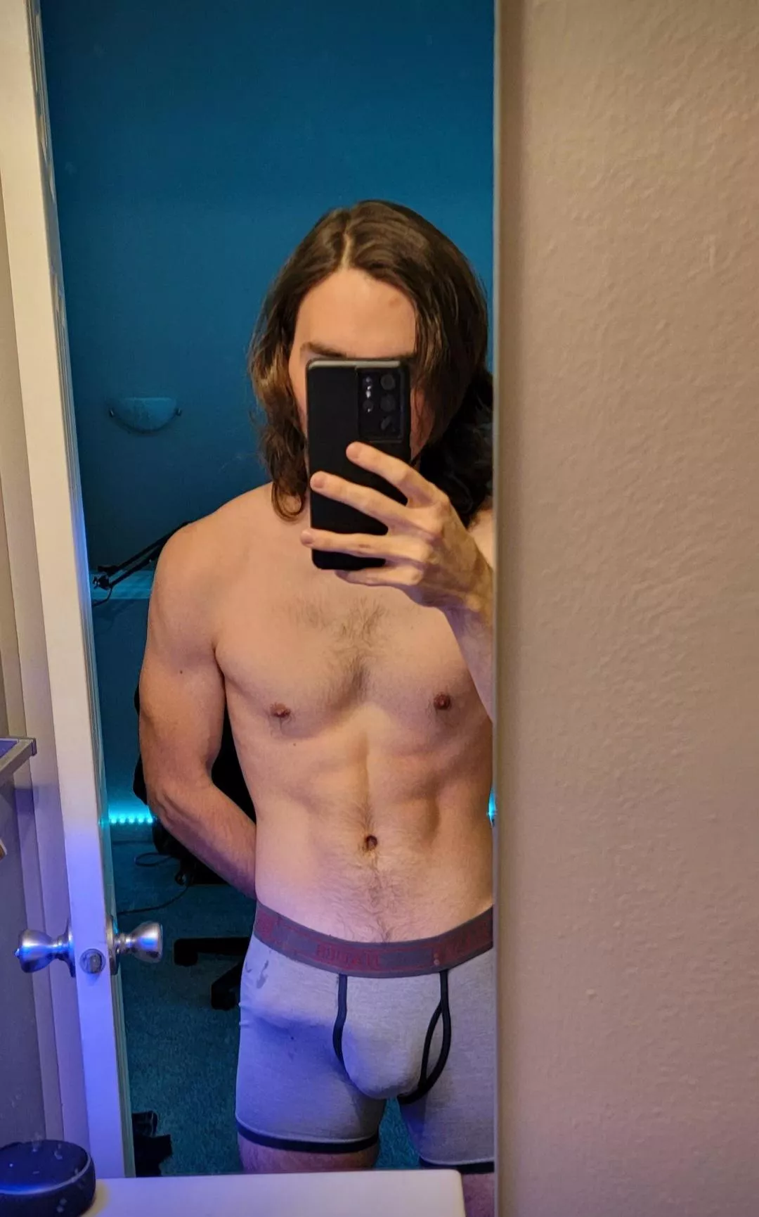 Who wants a taste? 😏 posted by Thrumbosir