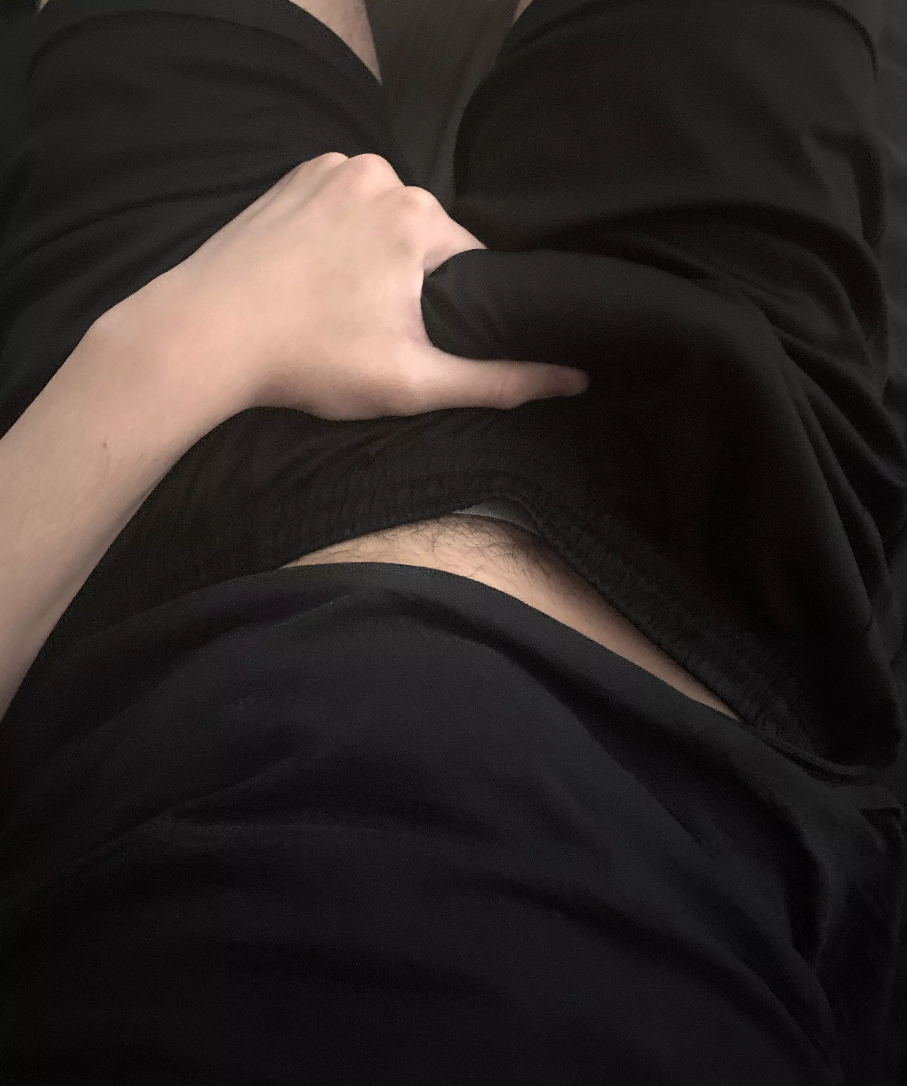 Yoo are you lookin at my bulge bro? posted by Happy-Break-420