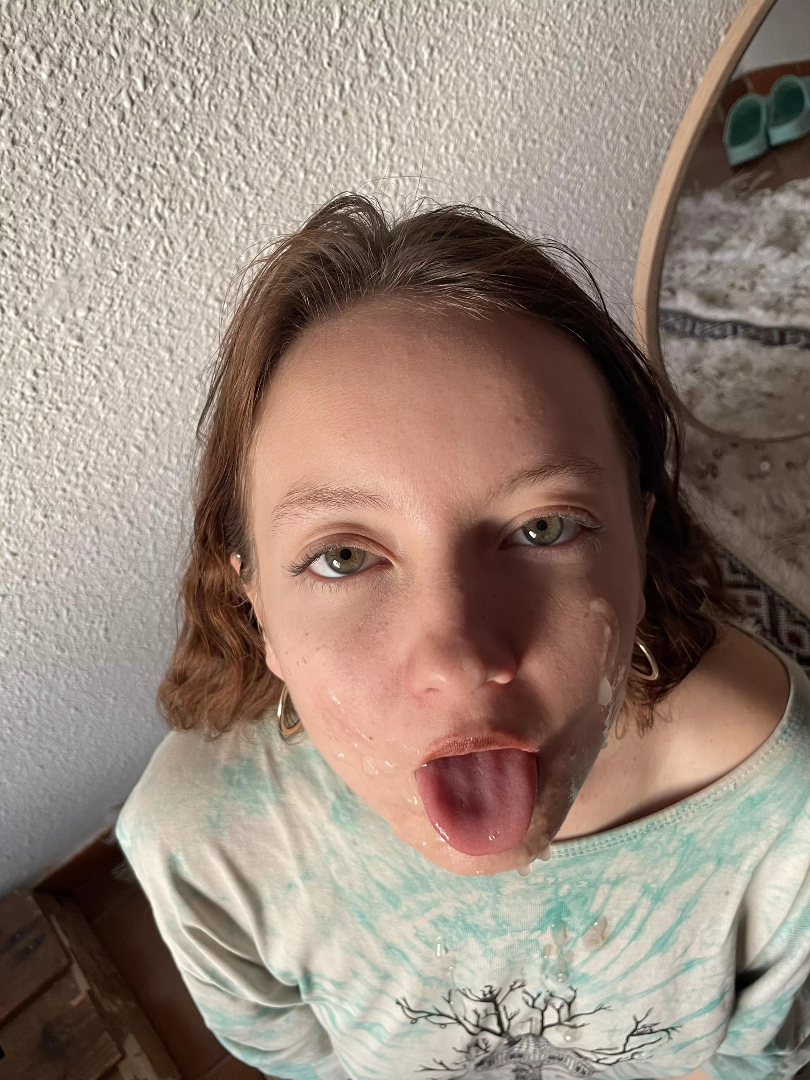 You can't hold back and fill my face with cum posted by wellGarrison25