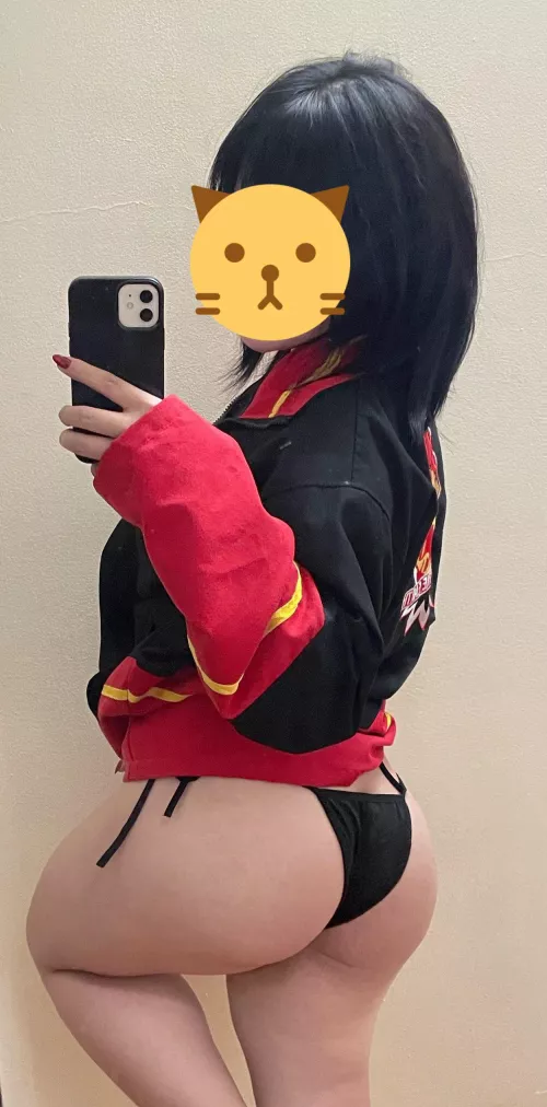 A gentleman would offer me a seat 🖤 by Both-Masterpiece-100