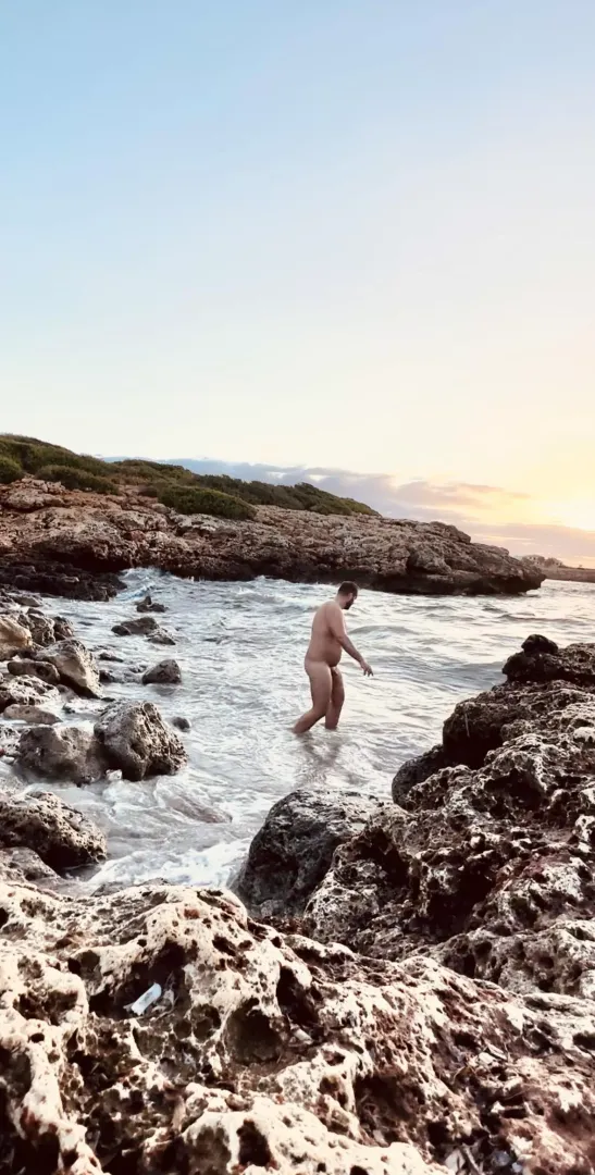 Are all shapes and sizes welcome? posted by BigGuy6ft4