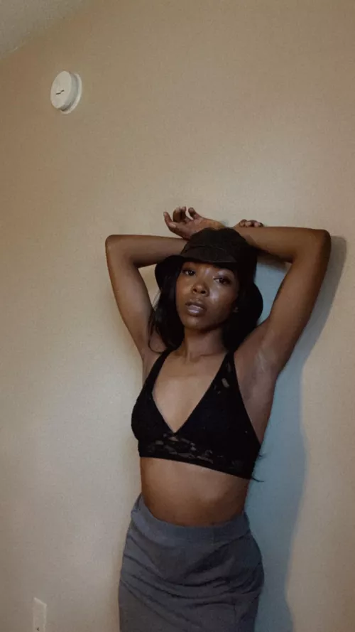 Armpit fetish ? by GoddessSelyyy