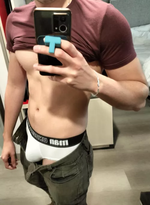 Classic whities by BrokenBacon82