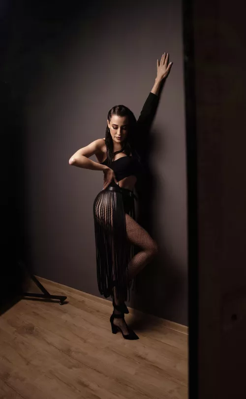 Do you like skin tight dresses? by imdaporker812hn