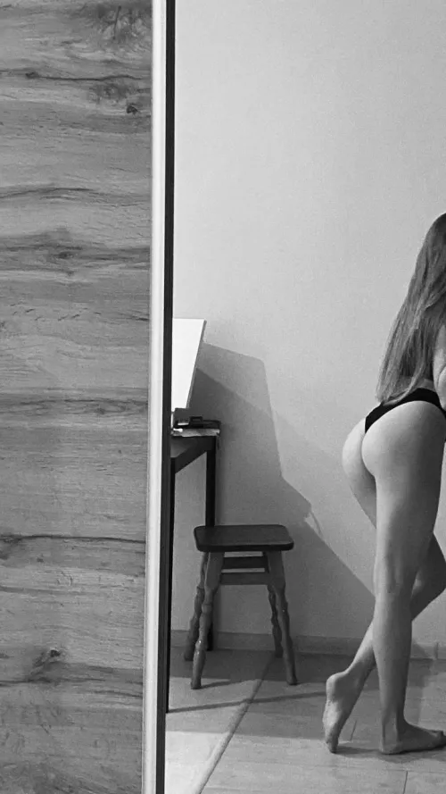 Do you prefer long or short hairstyle? by sexynayalady