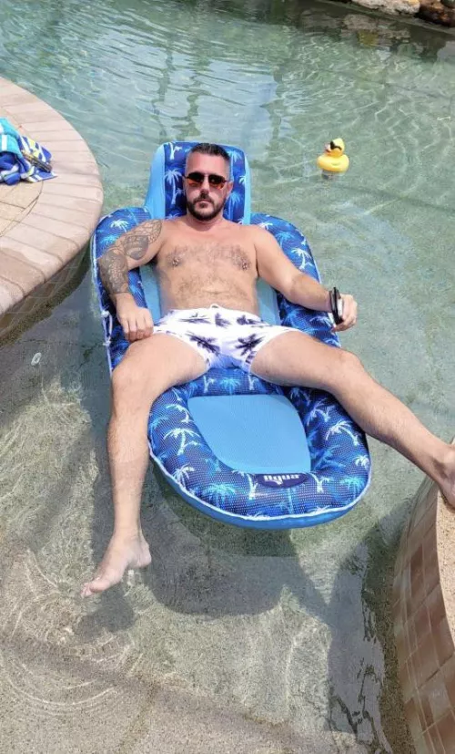 Hairy enough for otter status? by Excellent-Panic-69