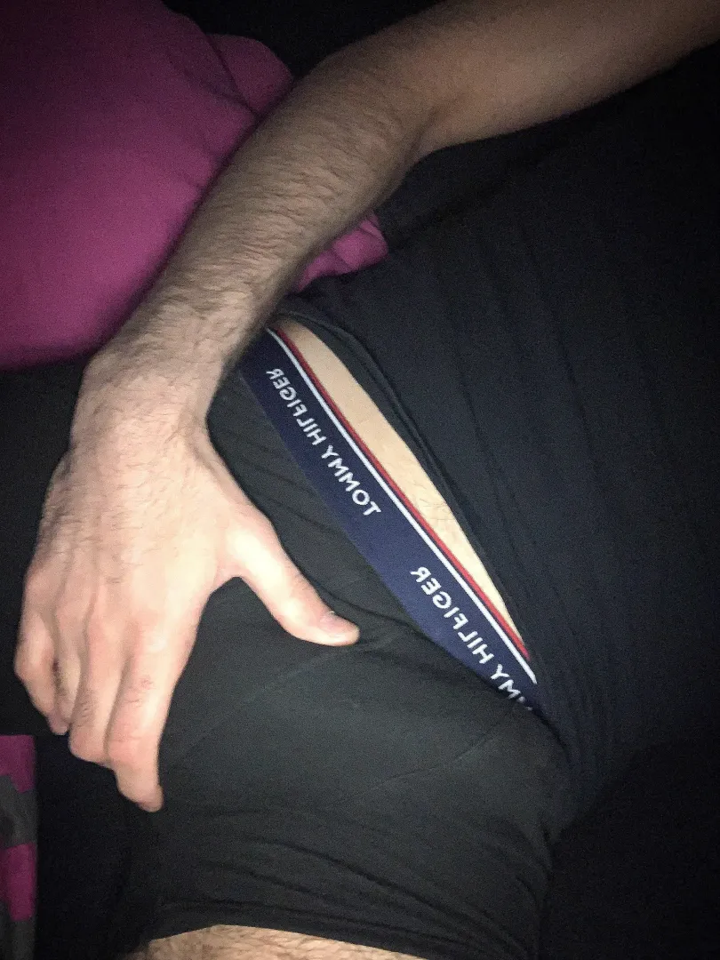 I just freaking need s clothed handjob posted by extra-brown-sugar