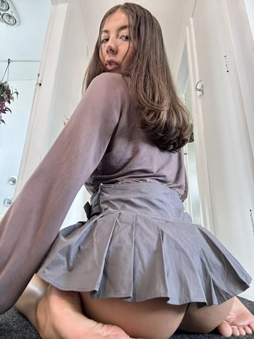 I'm having a hard time covering my bum posted by Inevitable-Orchid335