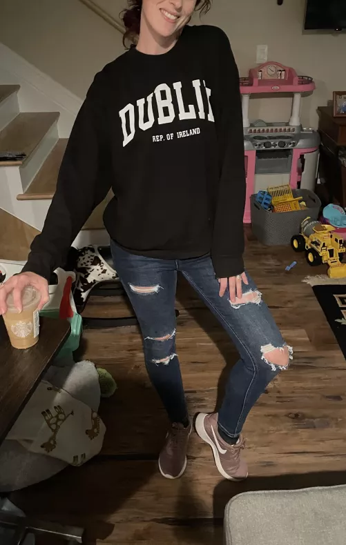 Irish moms and denim jeans [f] by Cay_Bakes