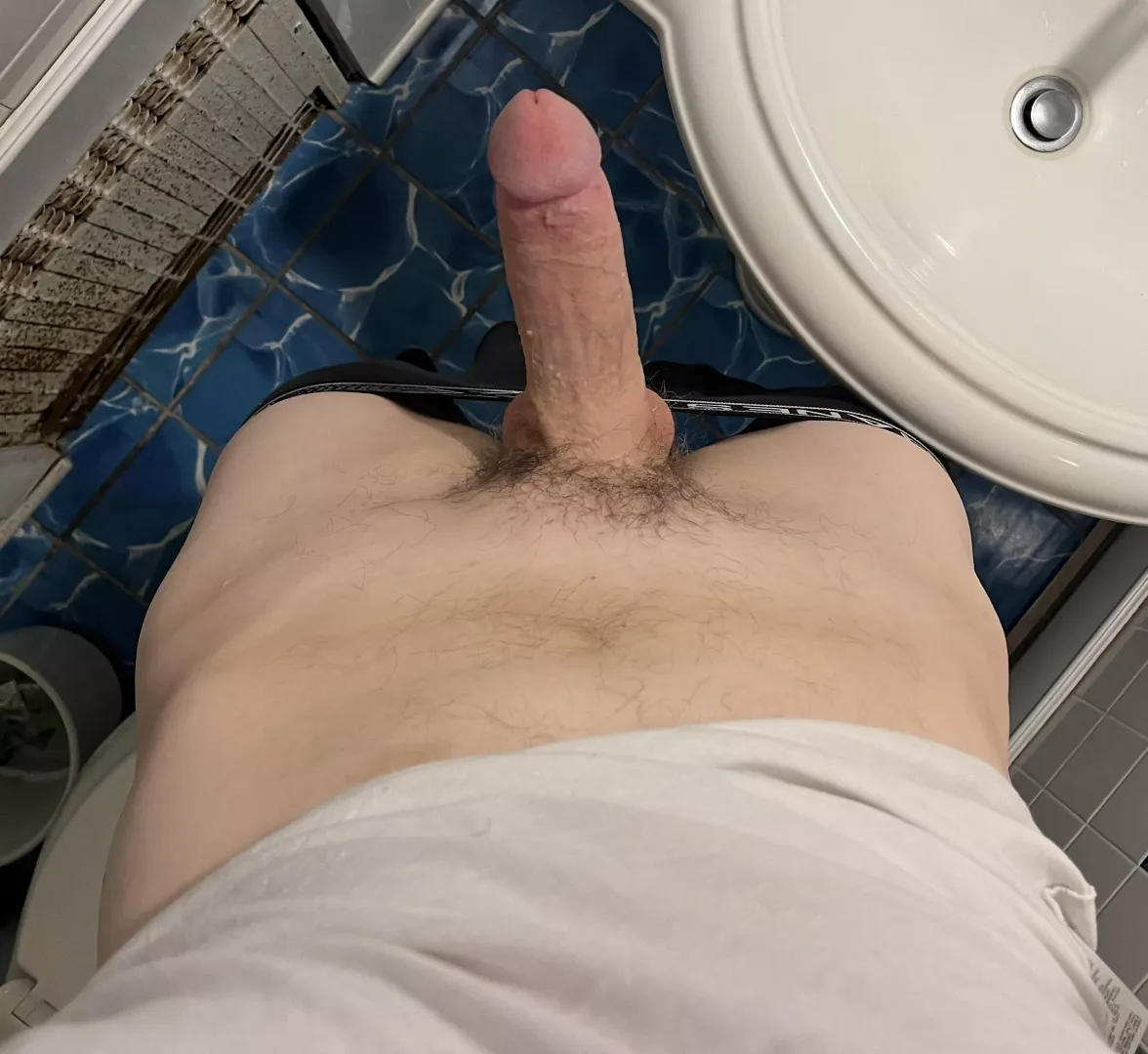 I’ve been told I have a pretty cock posted by Suspicious-Oil-7573