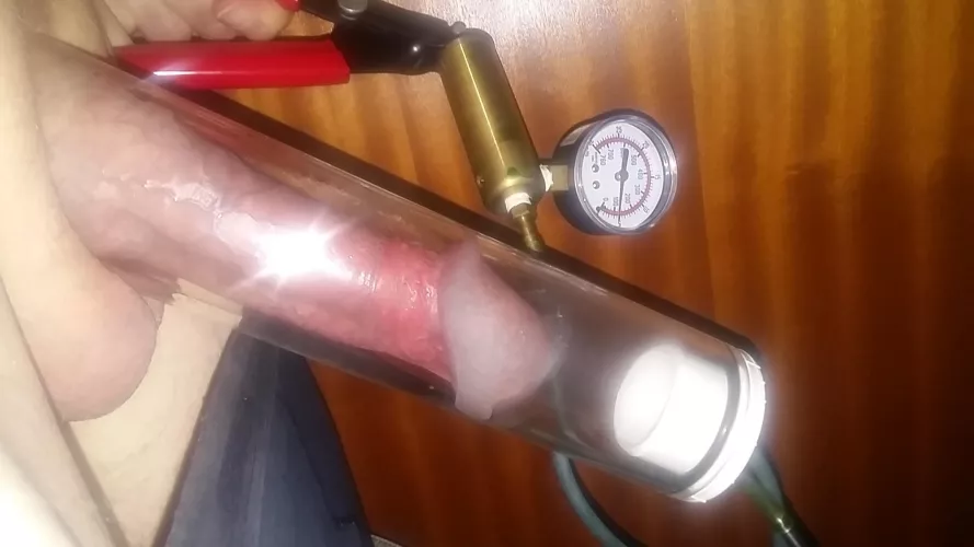 Just a bit of pumping by lowtide68