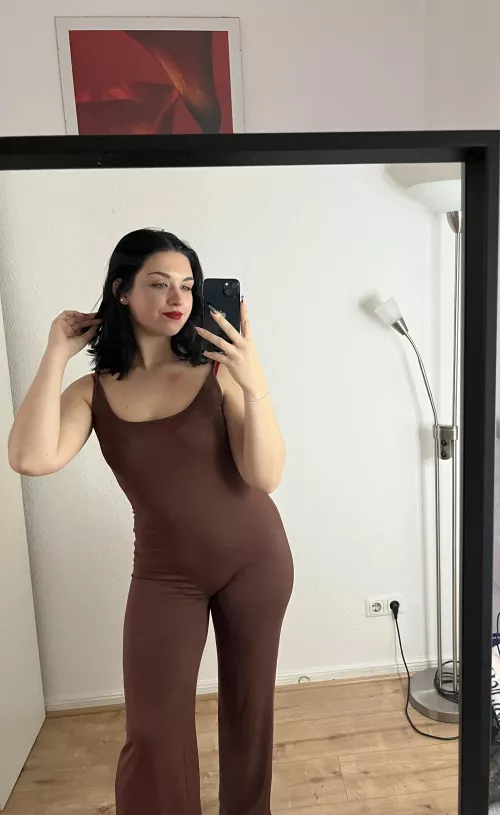 little mirror selfie :) Hope you had a nice week! IUTR by emmadavis7