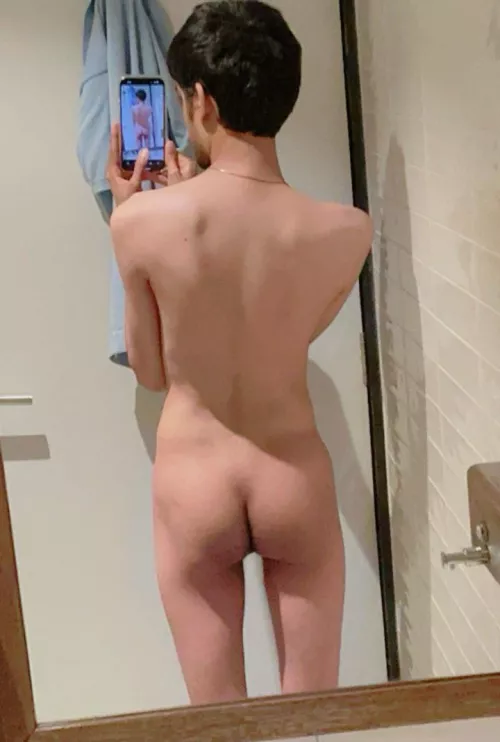 Mirror mirror on the wall, am I the most breedable of them all 🥵 by drrohanbaby