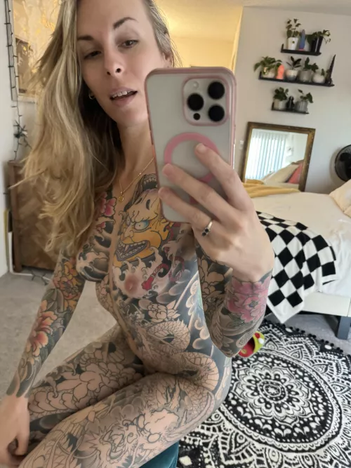 My small body is ready to receive your huge cock by kuzagirl